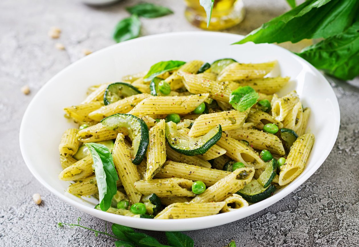 Yeşil Sebzeli Penne Makarna Yeşil Sebzeli Penne Makarna