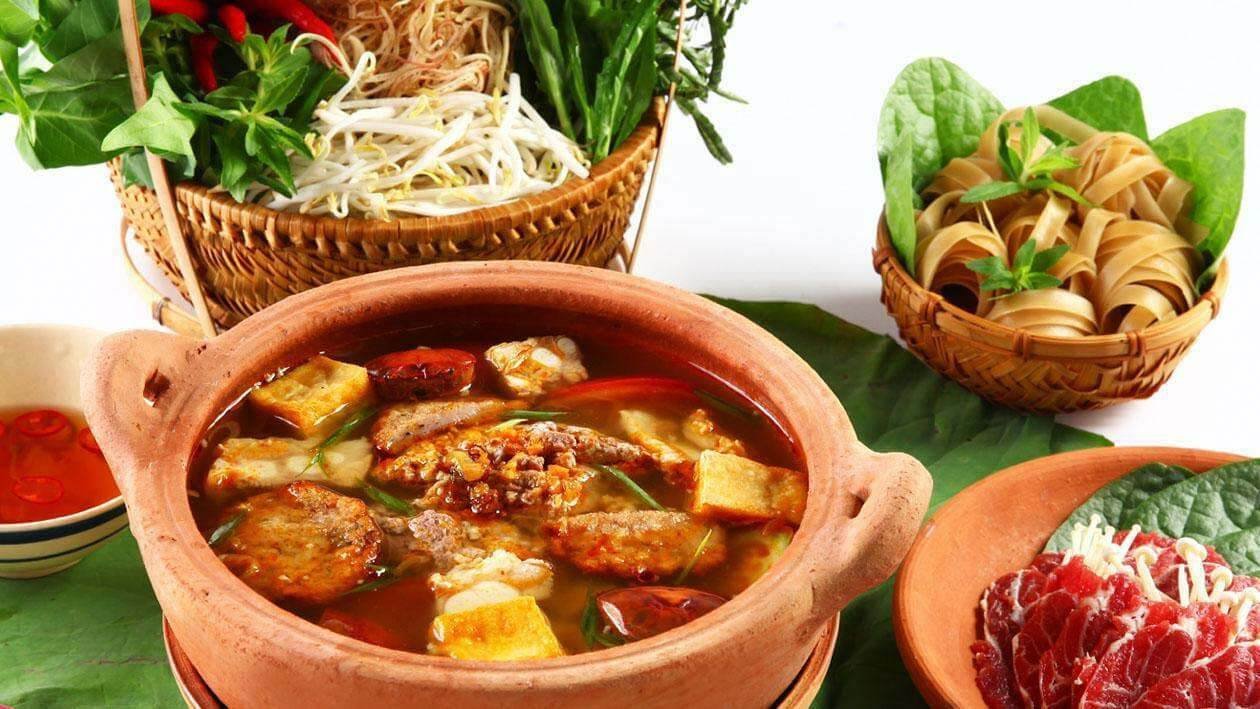 Lẩu Riêu Cua Sườn Sụn Bắp Bò Lẩu Riêu Cua Sườn Sụn Bắp Bò