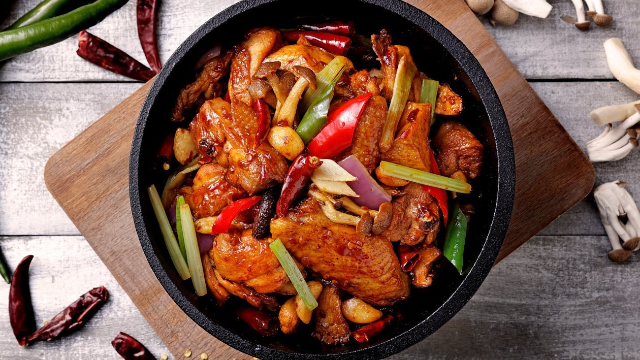 噴香八味雞煲 – 食譜詳情 噴香八味雞煲 – 食譜詳情
