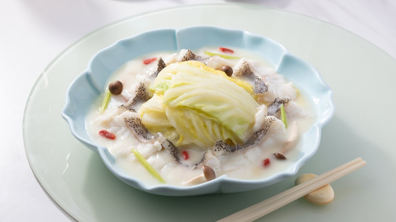 鮮雞濃湯津白浸斑球 – 食譜詳情 鮮雞濃湯津白浸斑球 – 食譜詳情