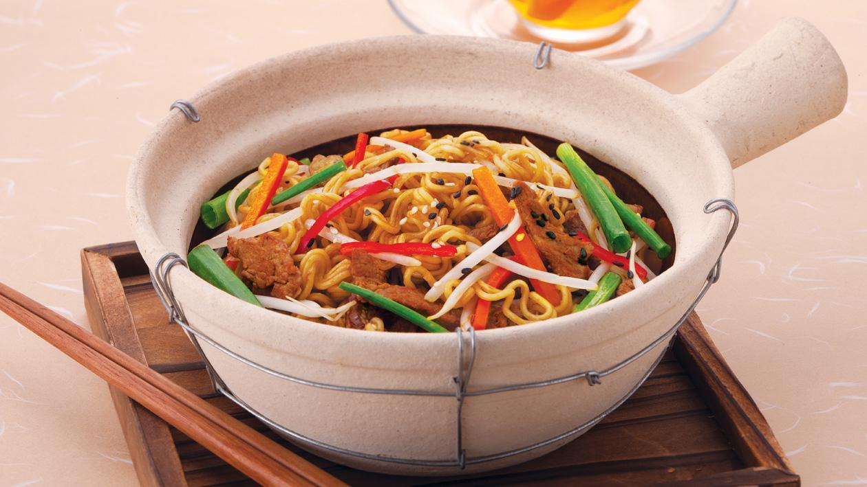 麻辣牛柳絲炒公仔麵 – 食譜詳情 麻辣牛柳絲炒公仔麵 – 食譜詳情