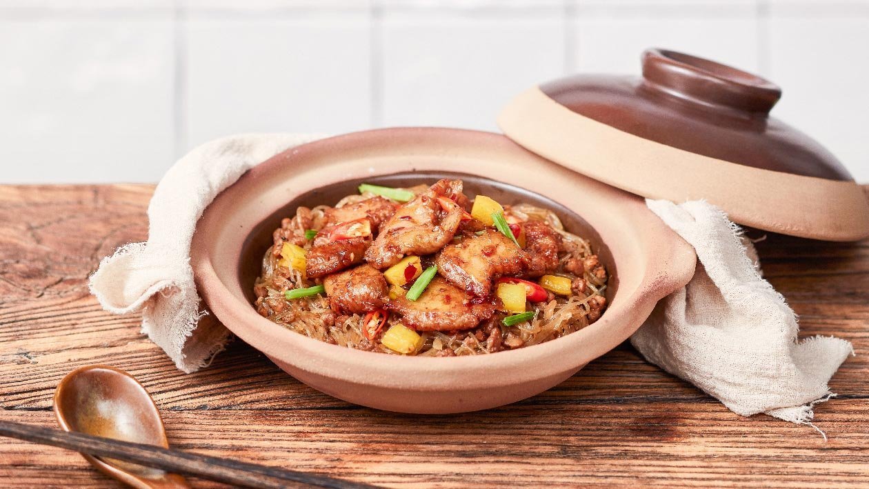 素肉松鸡肉粉丝煲 素肉松鸡肉粉丝煲