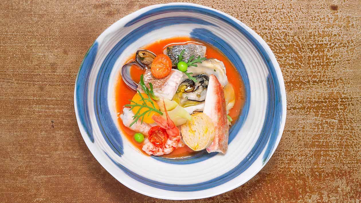 番紅花龍蝦風味低溫烹調海鱸魚湯佐炸麵包丁 (簡化版) 番紅花龍蝦風味低溫烹調海鱸魚湯佐炸麵包丁 (簡化版)