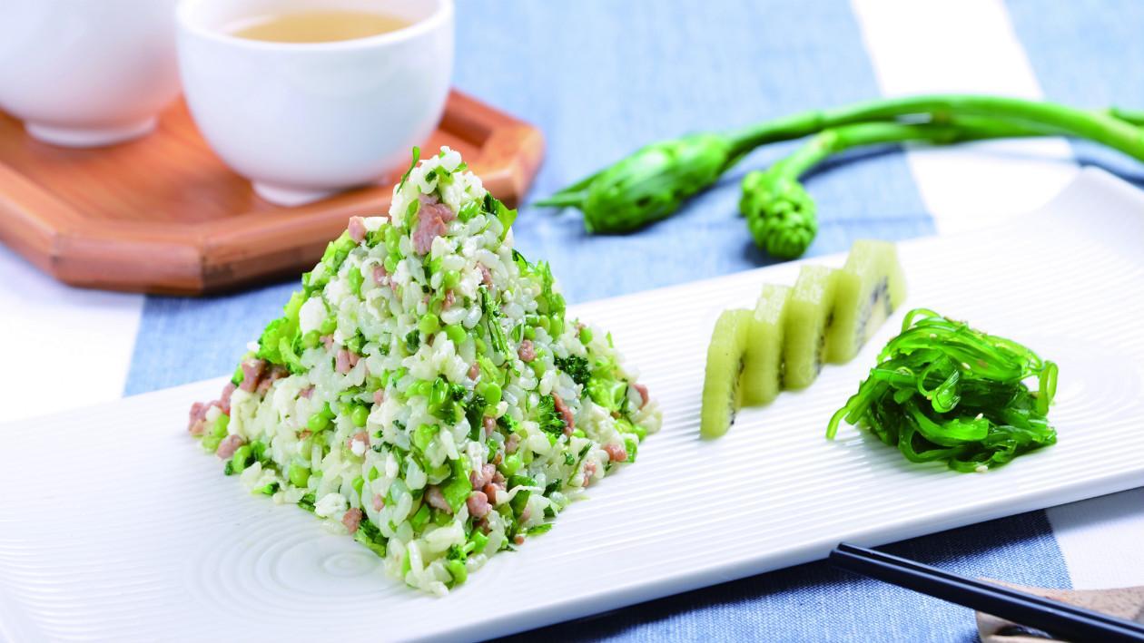 翡翠蛋白炒飯 翡翠蛋白炒飯